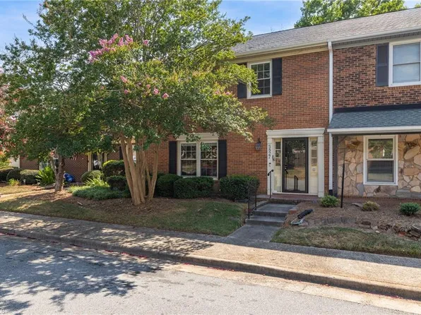 5827 Cardinal Way, Greensboro, NC 27410