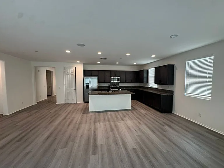 3071 Homeward St — Photo 4