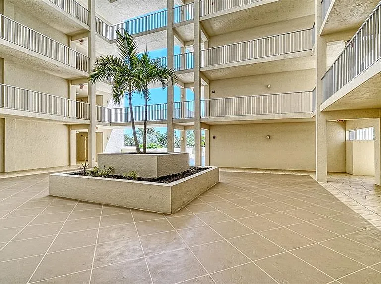 1355 S Portofino Dr #103 — Photo 4