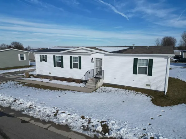 7396 Unicorn Ave SE, Caledonia, MI 49316