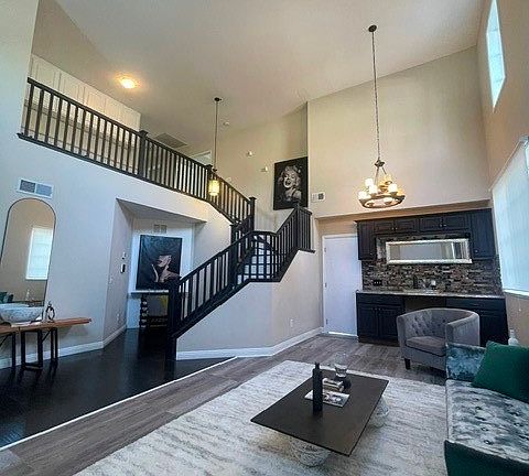 3rd image of 32566 Hupa Dr
