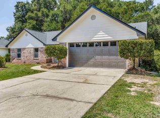 112 Redbreast Ln, Pensacola, FL 32503