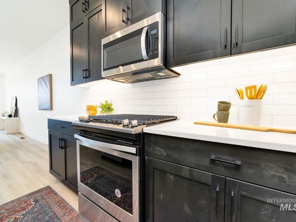 meridian-idaho-343666670 picture