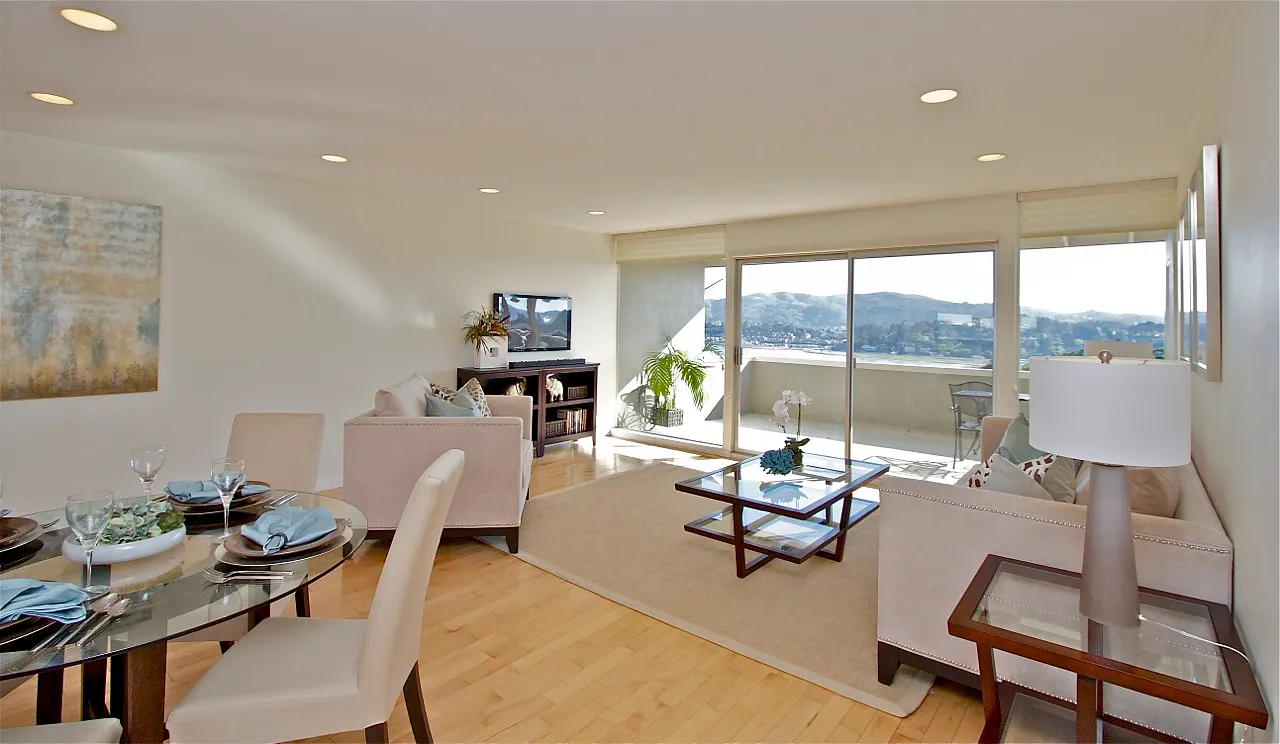 5 Janet Way APT 21 photo 1