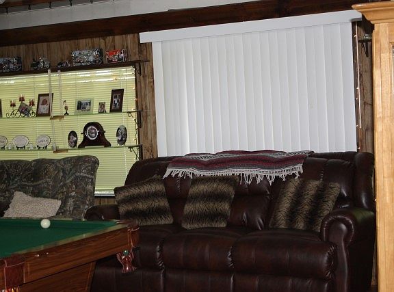 3rd image of 139 Medlin Ln