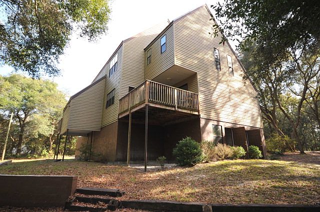 1st image of 10350 NW 101st St