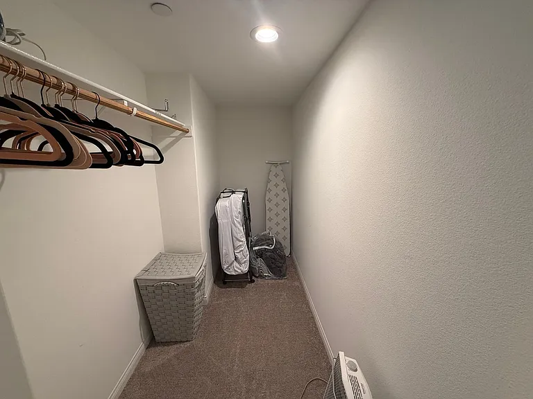 34048 Burcham Ln — Photo 5