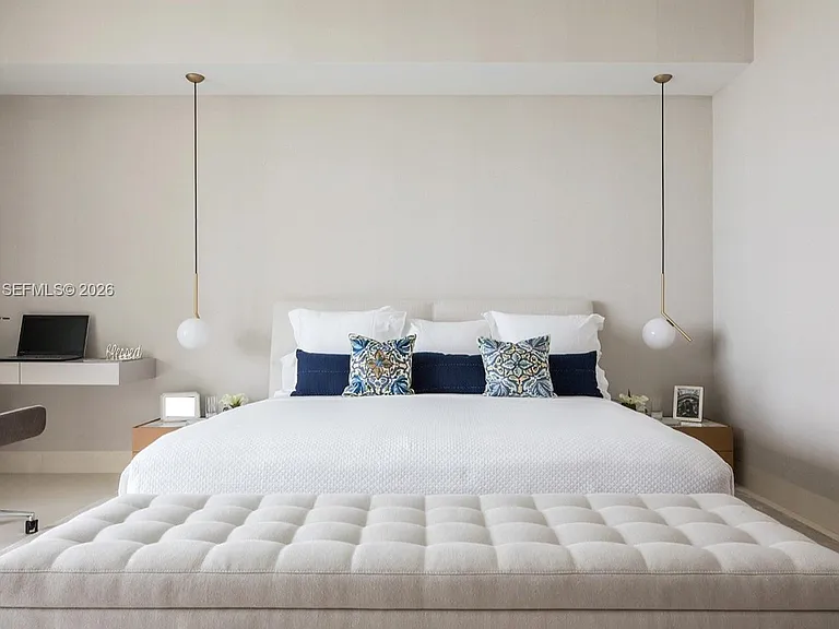 10201 Collins Ave #707 — Photo 5