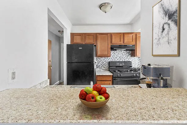 Willows Apartments — Photo 3