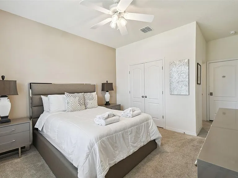 7704 Oakmoss Loop — Photo 37