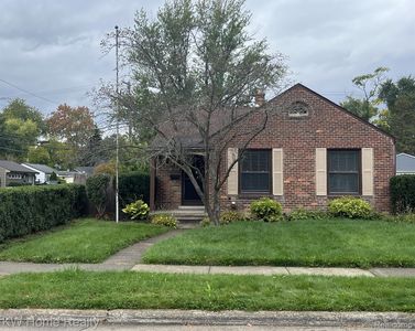 1817 Cass Blvd, Berkley, MI, 48072