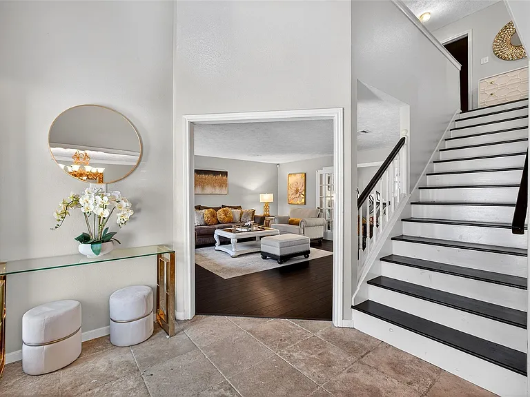 19115 Keyturn Ln — Photo 5