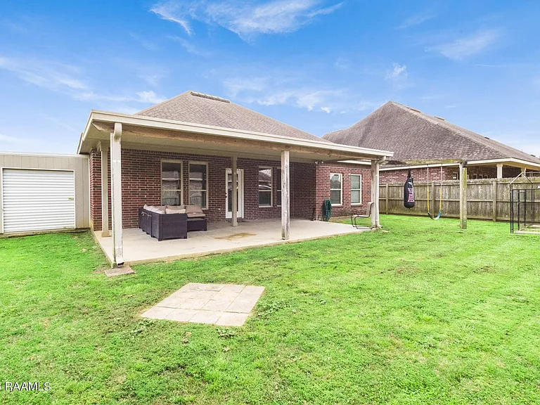 205 Quiet Bluff Dr — Photo 14