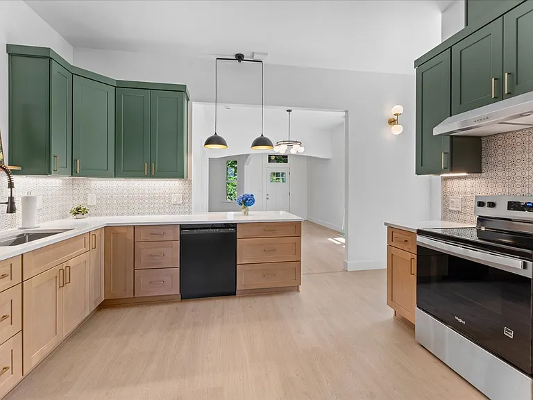 4535 NE Cleveland Ave — Photo 20