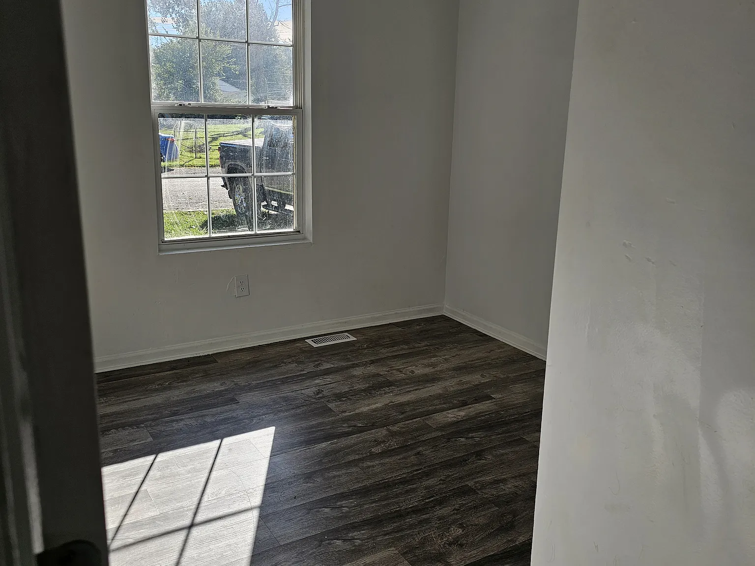 4 bed, 2.5 bath, 1248 sqft, $1,600 — Photo 3