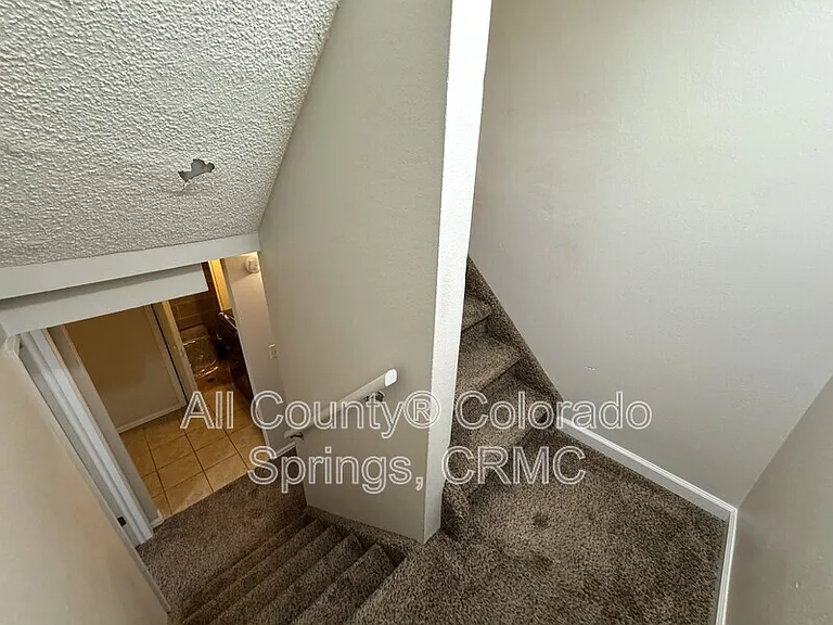 1138 Delaware Dr — Photo 18