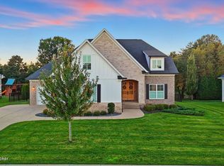 7505 Lone Oak Ct, Crestwood, KY