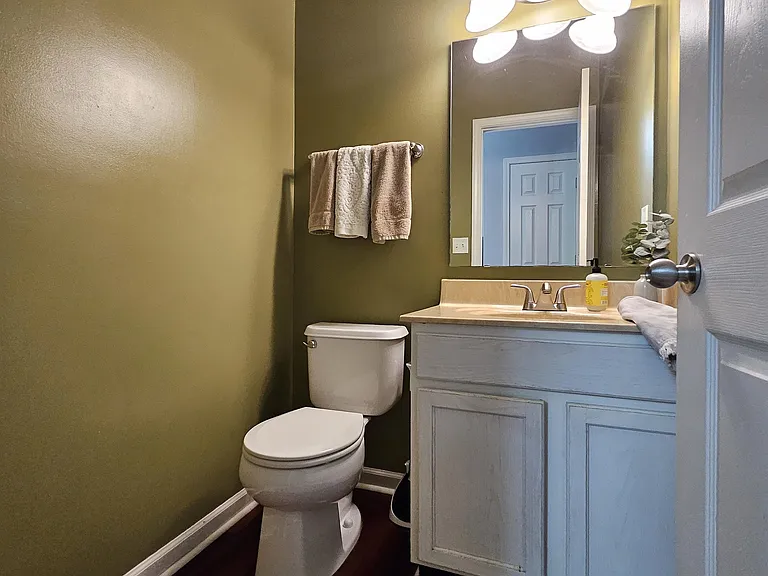 2311 N Alabama St — Photo 15