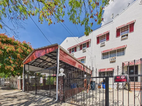 885 E 169th Street, Bronx, NY 10459