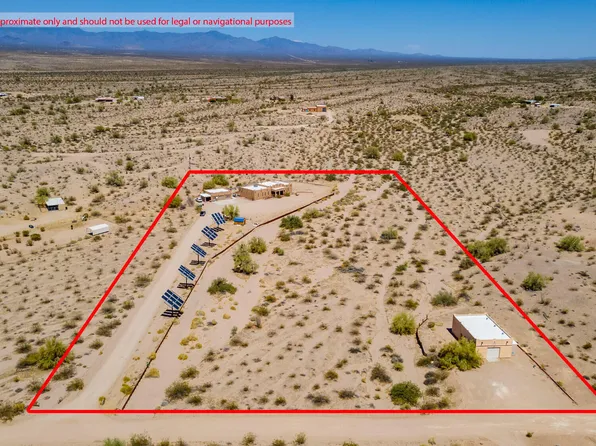 16902 S Lawton Rd, Yucca, AZ 86438