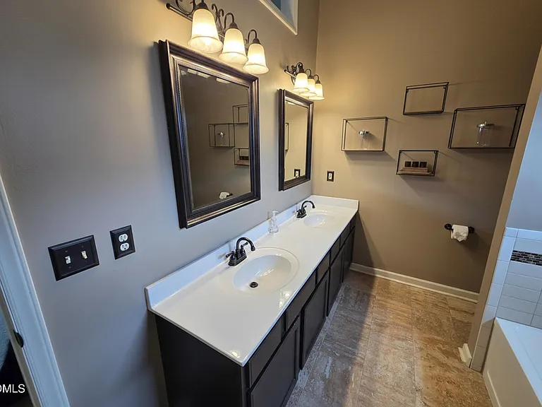 6 Wavecrest Ct — Photo 18