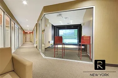 Rented by R New York