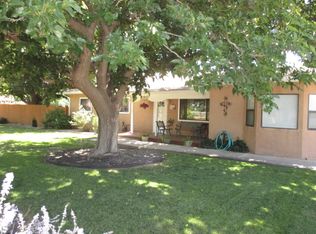 890 Foxcroft Loop, Bosque Farms, NM 87068