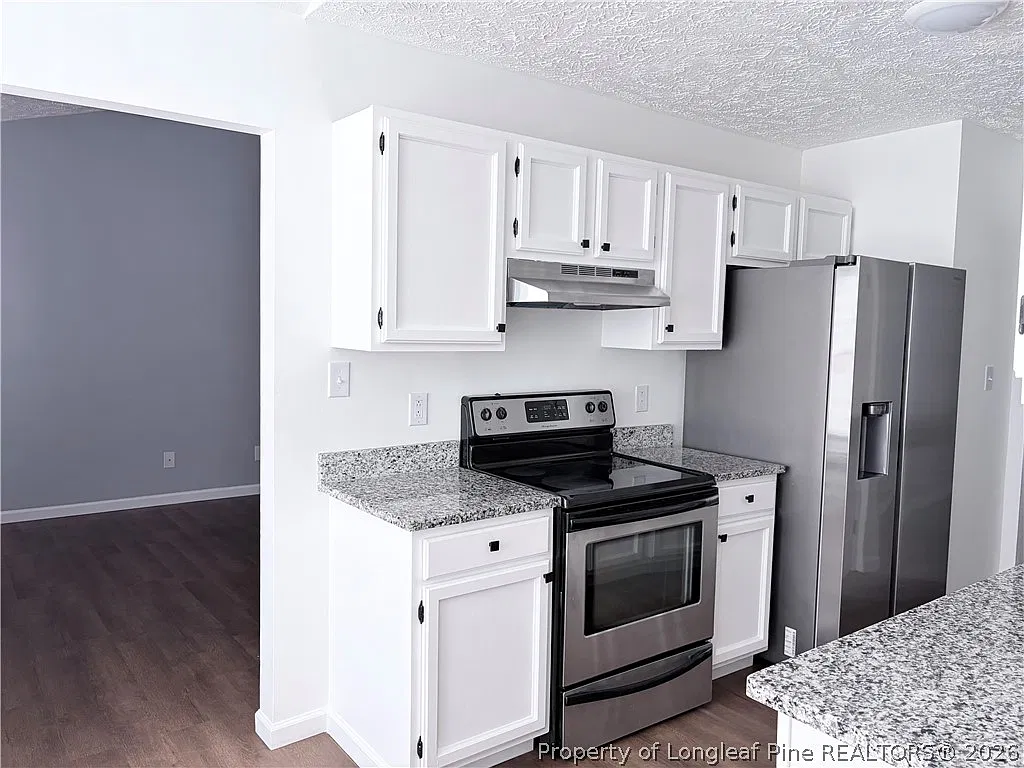 3 bed, 2.0 bath, 1146 sqft, $1,500 — Photo 3