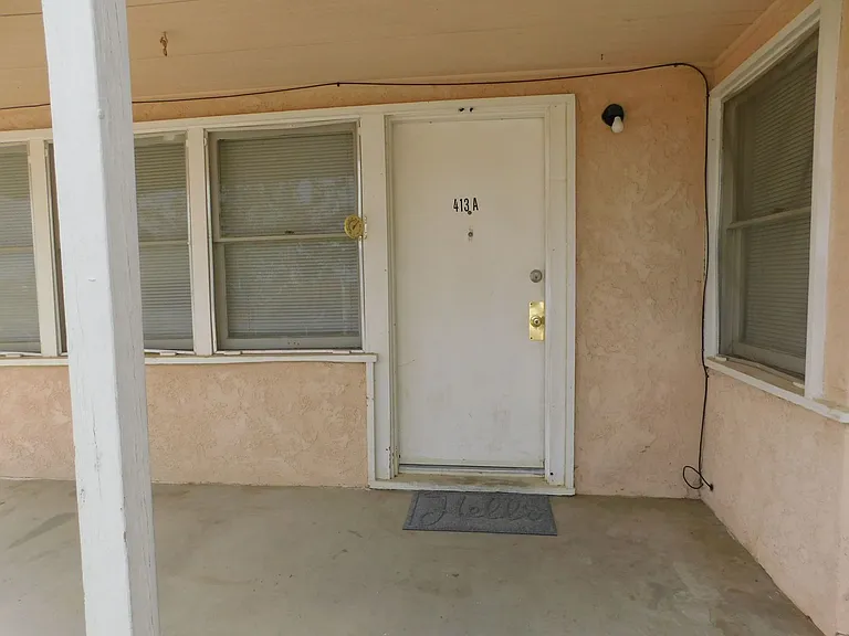 413 S Richmond Rd — Photo 2