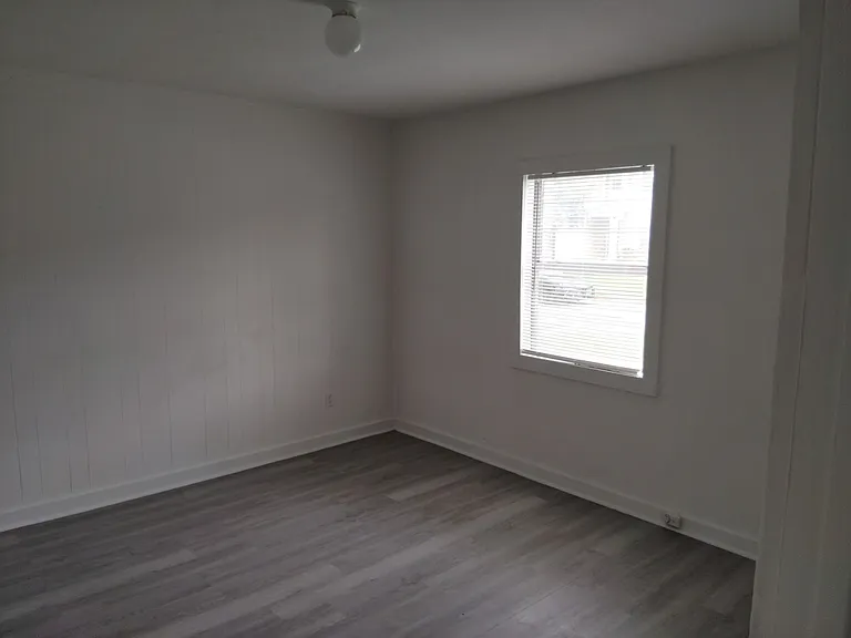 309 Dewey Ave — Photo 3