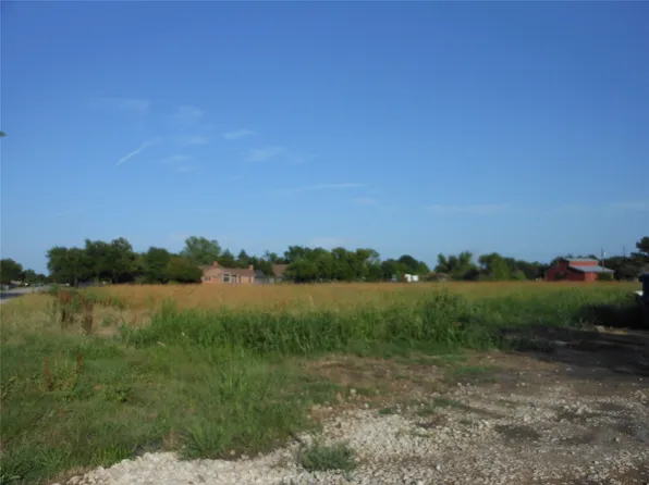 325 Donna Dr, Wylie, TX 75098