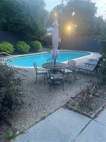 6946 Orleans Ave — Photo 7