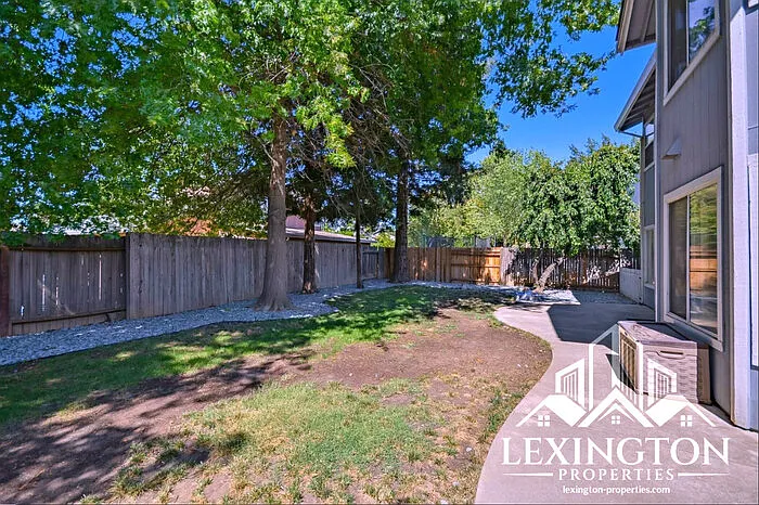 5941 Laguna Park Dr — Photo 38
