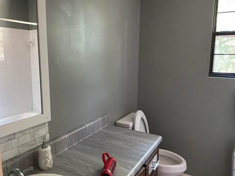2402 Basswood Ct — Photo 5