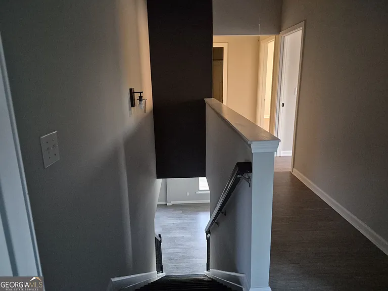 1506 Charcoal Ives Rd — Photo 25