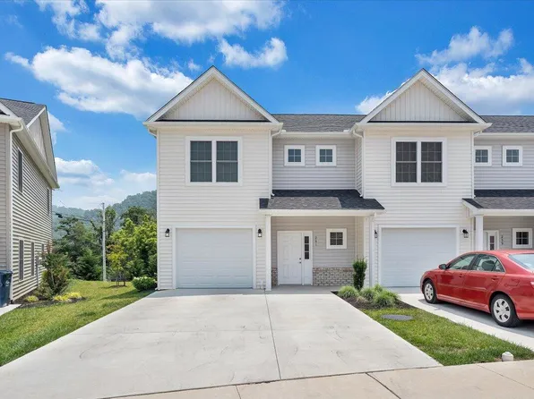 261 Louise Ln, Elliston, VA 24087