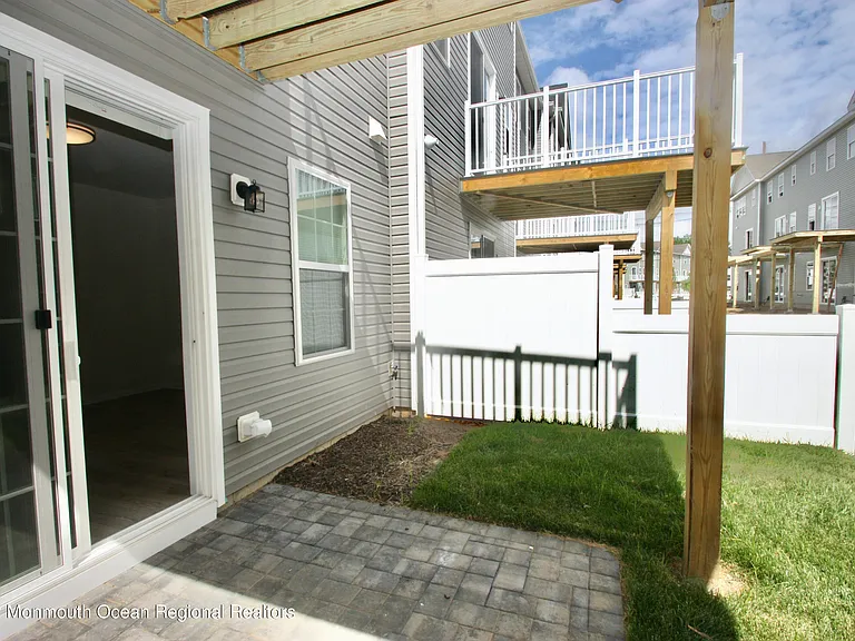 1206 Arose Ln — Photo 30