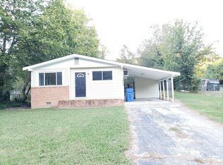 10117 Woodmont Rd, Ooltewah, TN 37363