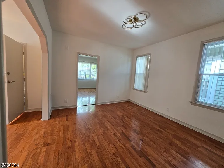 1364 Fremont Pl — Photo 2