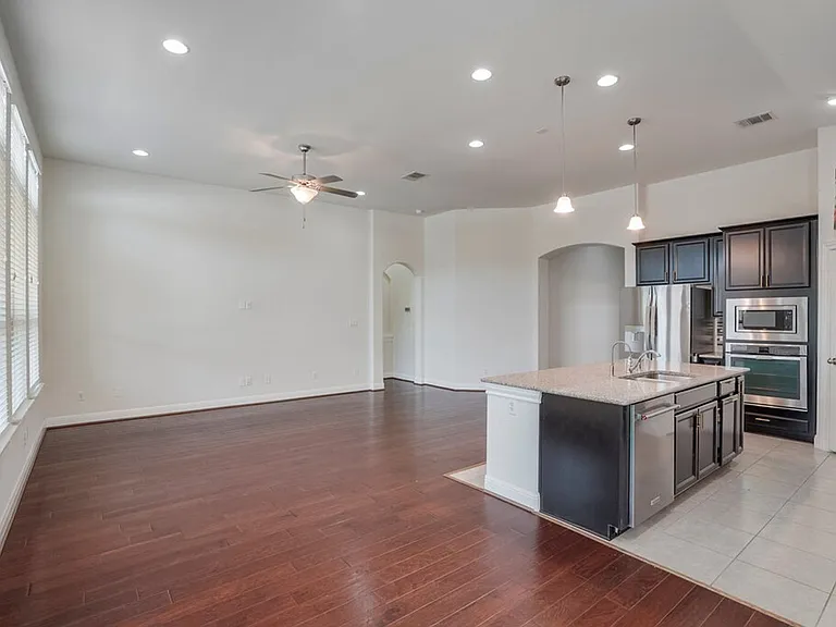 4424 Trinity Woods St — Photo 6