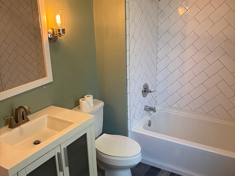 251 Pleasant Ave — Photo 7