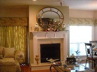2nd image of 37 Hamlet Dr