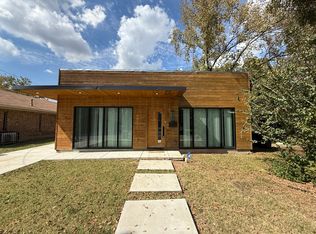 2707 Carpenter Ave, Dallas, TX 75215