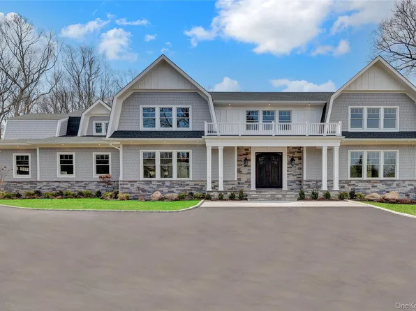 541 Split Rock Road, Syosset, NY 11791