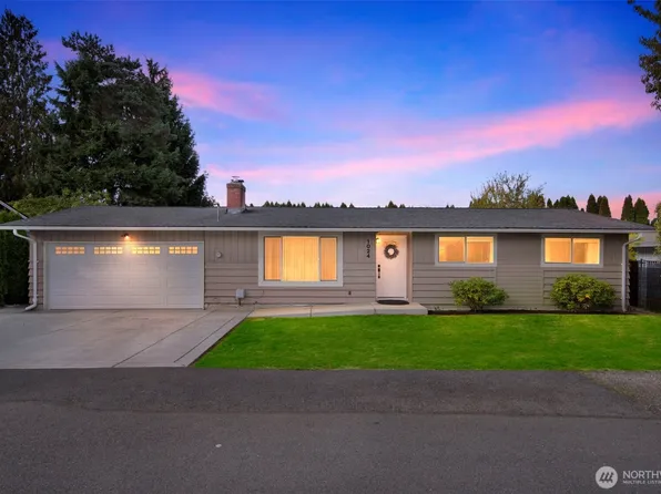 1024 21st Street NW, Puyallup, WA 98371