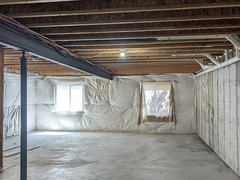 7335 Legacy Point — Photo 16