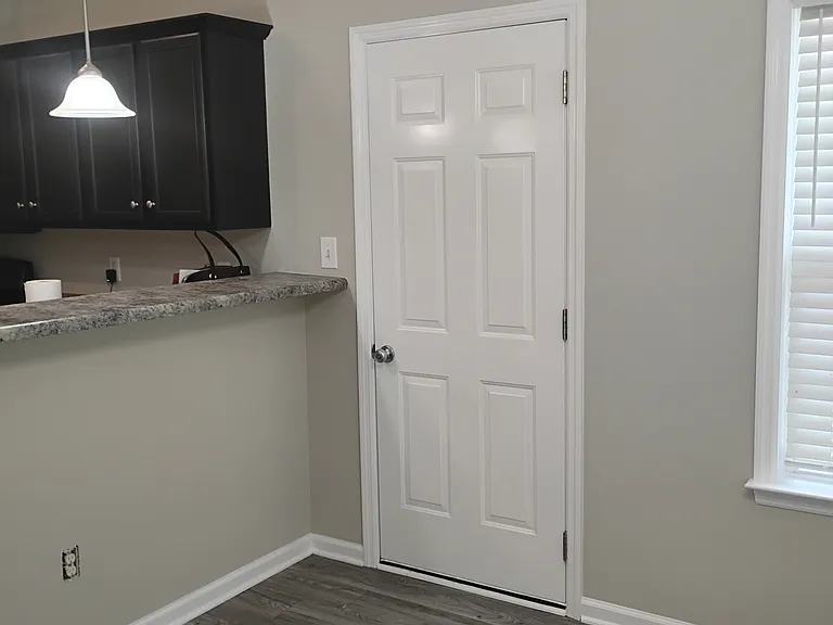 226 Chambers St — Photo 10