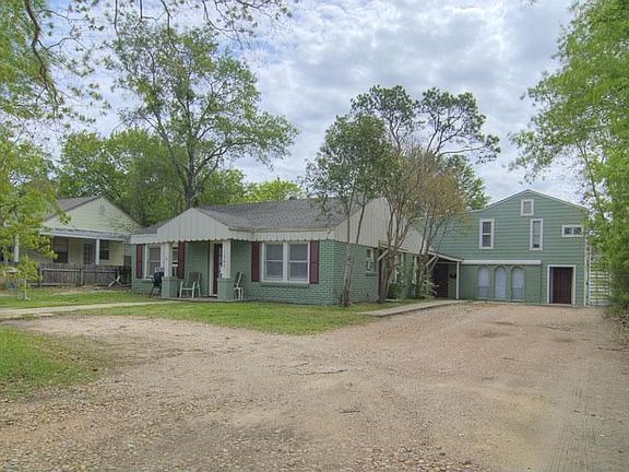 2nd image of 107 Hollydale Dr