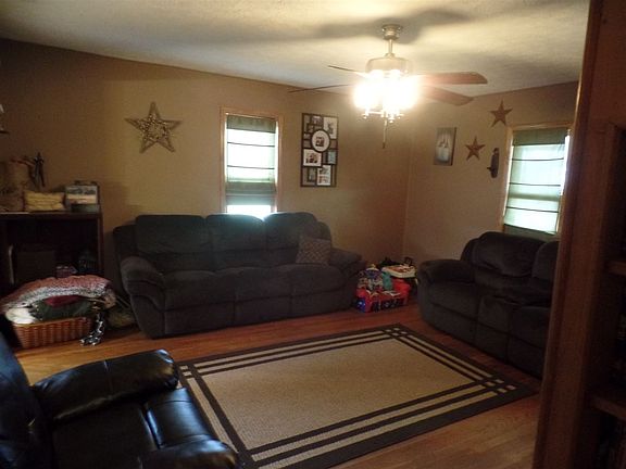 2nd image of 6578 S Wine St