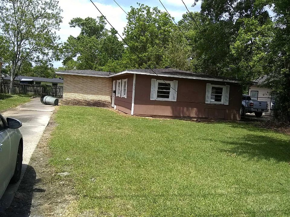 2nd image of 1710 Trinidad St